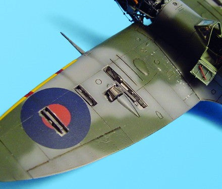 1/72 Spitfire Mk V Gun Bay (D)