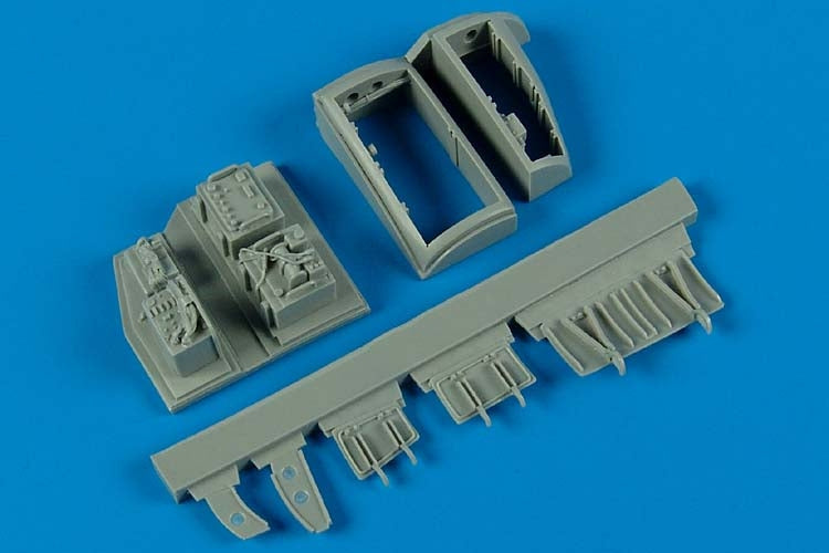 1/32 A4E/F Electronic Bays For TSM (D)