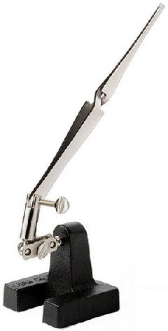 Third Hand w/6.5" Self-Closing Tweezers