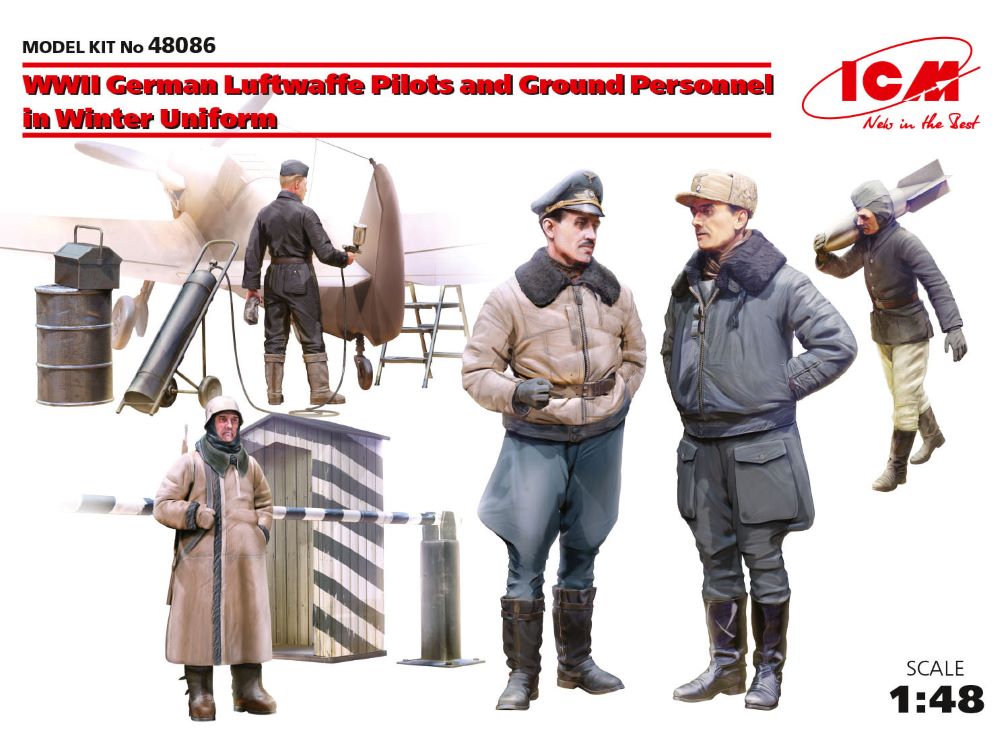 1/48 WWII German Luftwaffe Pilots & Ground Personnel Winter Uniforms (5)