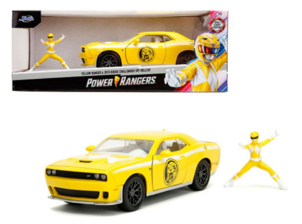 1/24 Power Rangers 2015 Dodge Challenger Hellcat w/Yellow Ranger Figure