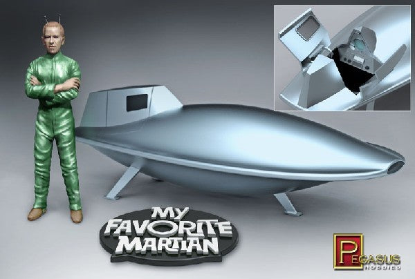 1/18 My Favorite Martian: Uncle Martin & Spaceship