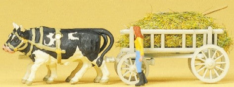 HO Cow Drawn Hay Wagon w/Woman Walking