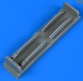 1/72 Pe2 Exhaust Covered for ZVE (D)