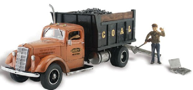 N Autoscene Lumpy's Coal Company Truck w/Figures