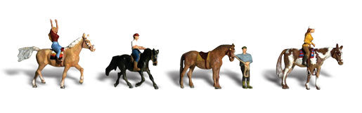 N Scenic Accents Horseback Riders (4 w/Horses)