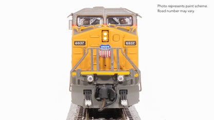 Broadway Limited 8641 GE ES44AC, UP 5251, Small Flags Scheme, No-Sound/DCC-Ready, N Scale
