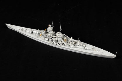 1/700 German Gneisenau Battleship
