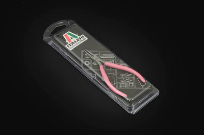 Italeri 510050816 Flat-Nose Pliers – 120 mm