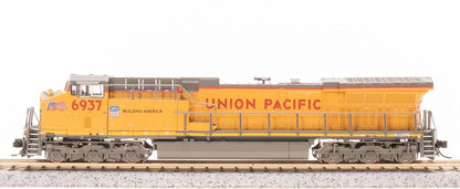 Broadway Limited 8641 GE ES44AC, UP 5251, Small Flags Scheme, No-Sound/DCC-Ready, N Scale