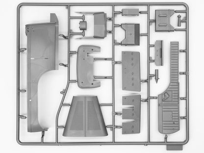 Type G4 with MG 34 and German Staff Personnel - Plastic Military Model Kit - Scale 1:24