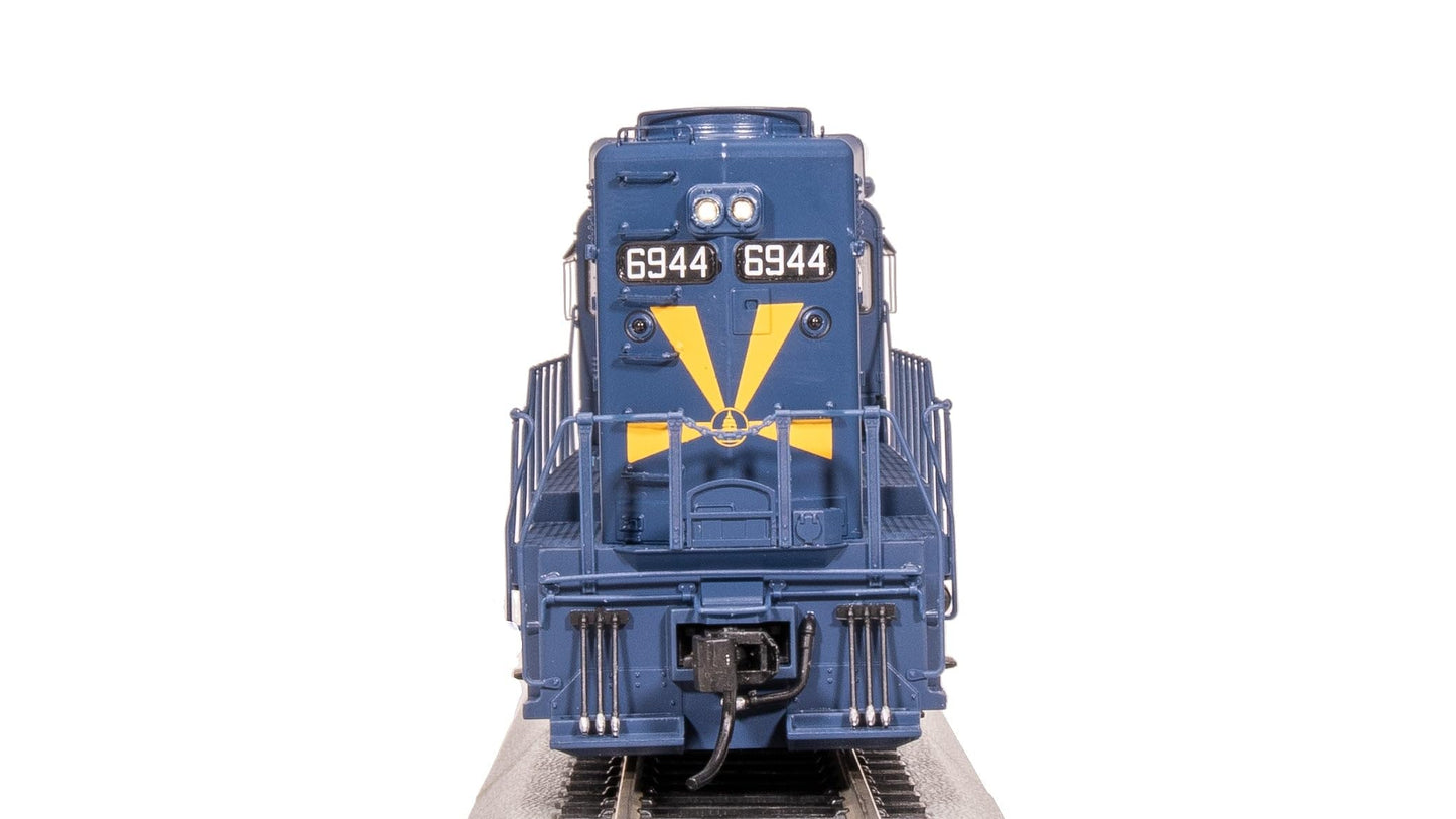 Broadway Limited 7565 EMD GP30, B&O 6914, As-Delivered, Paragon4 Sound/DC/DCC, HO Scale