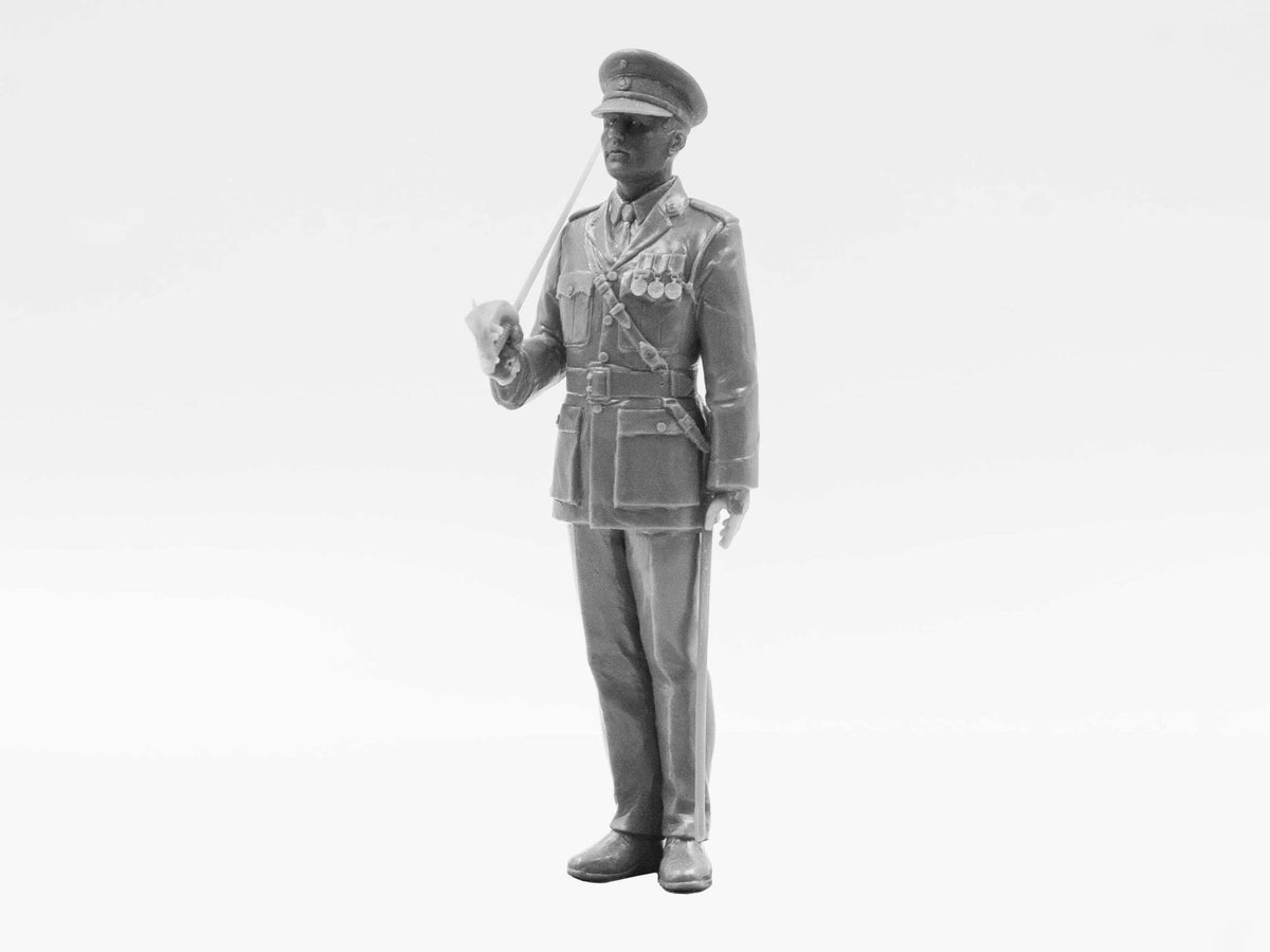 Plastic Military Figure Model Kit Royal Marines Officer