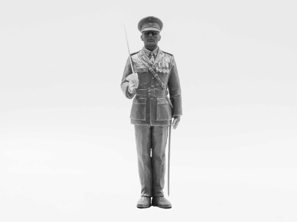Plastic Military Figure Model Kit Royal Marines Officer