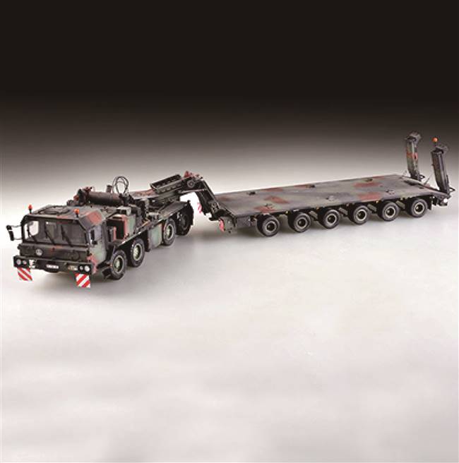 1/72 Slt56 Tractor w/56-Ton Semi-Trailer Model Kit