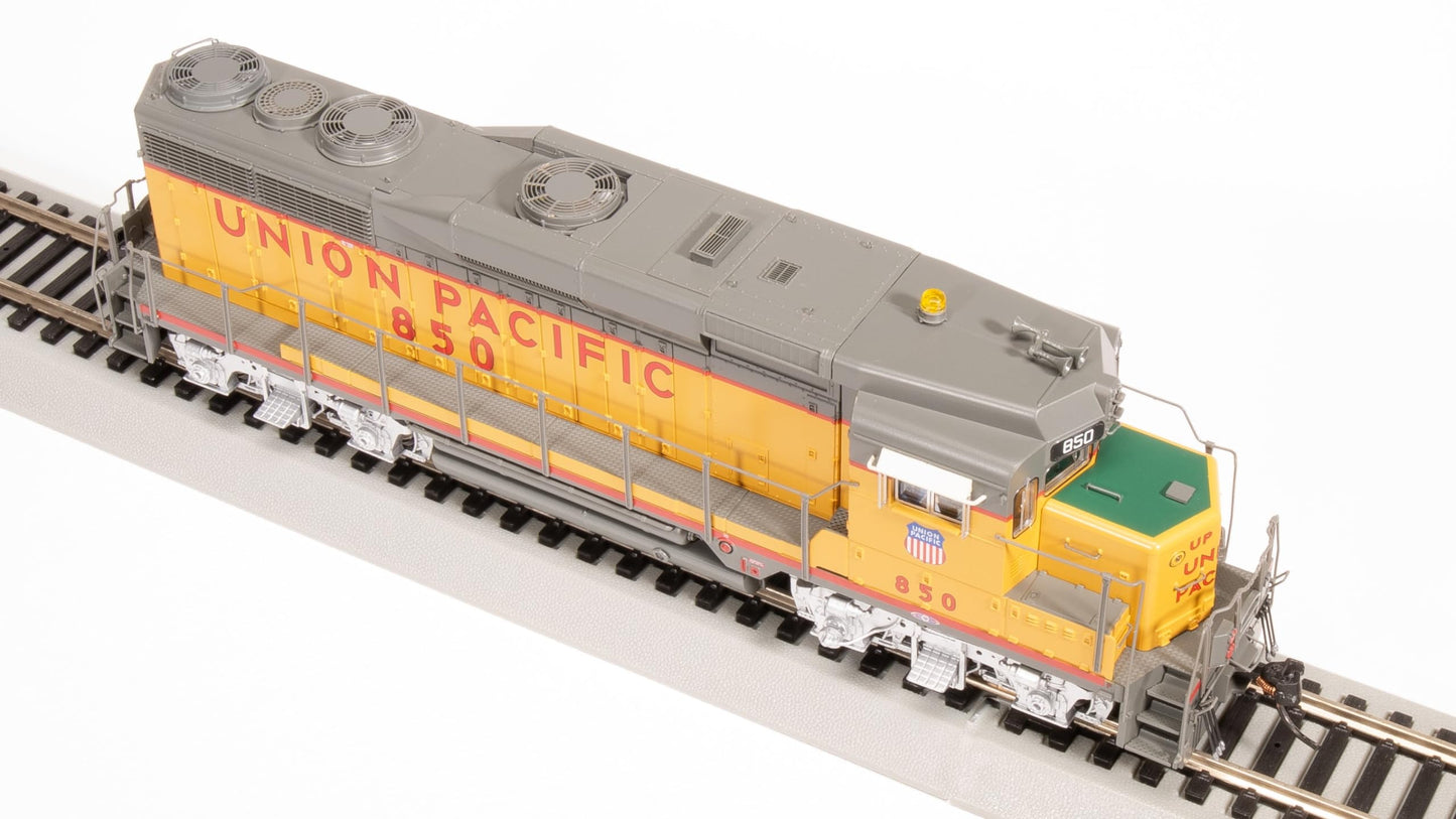 Broadway Limited 7581 EMD GP30, UP 847, UP Shield on Cab, Paragon4 Sound/DC/DCC, HO Scale