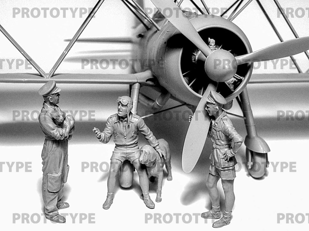 Italian Pilots in Tropical Uniform (1939-43)