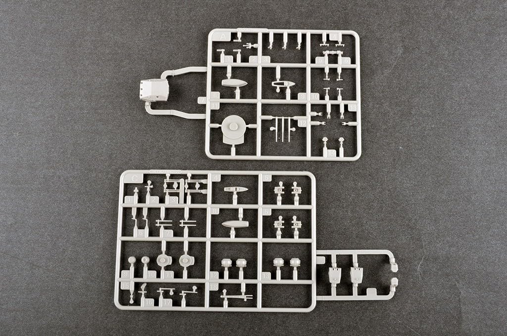 1/700 German Gneisenau Battleship