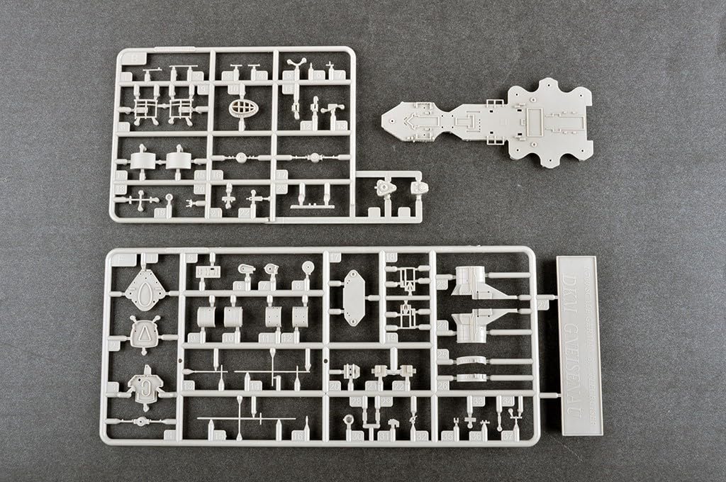 1/700 German Gneisenau Battleship