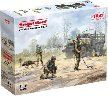 Danger! Mines!' Ukraine, summer 2022