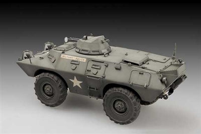 1/72 M706 Commando Armored Car Vietnam Model Kit