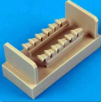 1/72 Spitfire Mk IX Exhaust Fishtail for ARX (D)