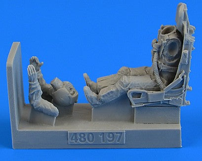 1/48 USAF F100C/D Fighter Pilot w/Ejection Seat