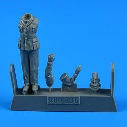 1/48 WWII German Submarine Type VIIC Kriegsmarine Ceremony Officer #1 for TSM