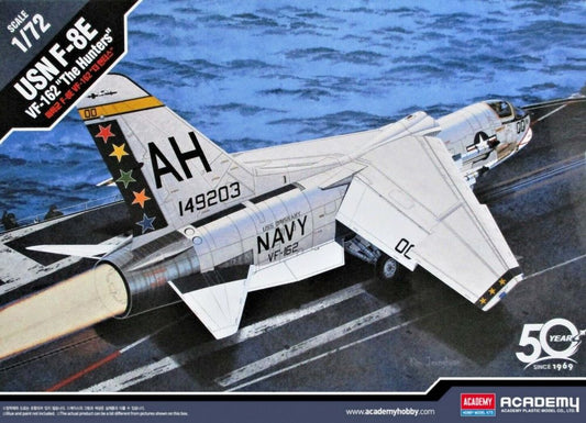 1/72 F8E VF162 The Hunters USN Fighter