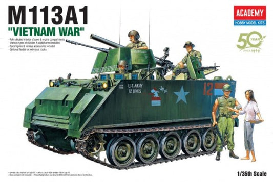 1/35 M113A1 Vietnam APC w/5 Figures