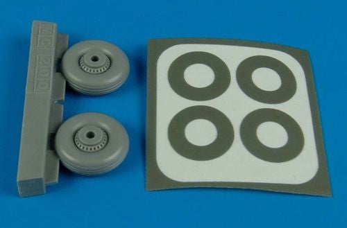 1/48 MC200 Saetta Wheels & Paint Masks (D)