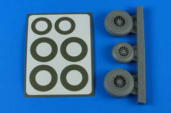 1/48 B26K Invader Early Wheels & Paint Masks For ICM