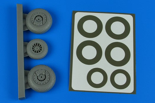 1/48 B26K Invader Wheels & Paint Masks Late Diamond Pattern For ICM