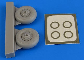 1/72 Beaufighter Wheels & Paint Masks For ARX (D)