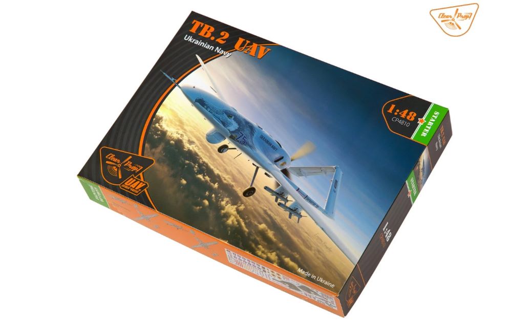 1/48 Bayraktar TB2 Unmanned Aerial Vehicle Ukrainian Navy (Starter)