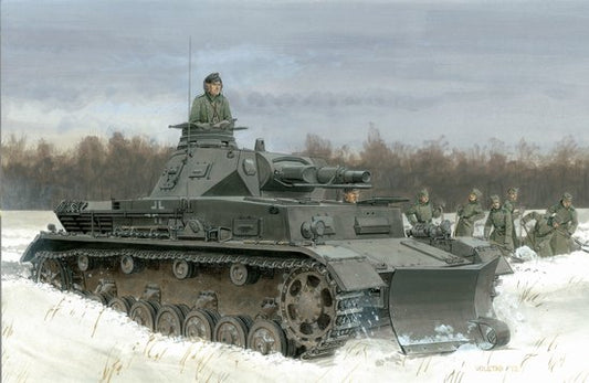 1/35 PzKpfw IV Ausf B Tank w/Snow Plow