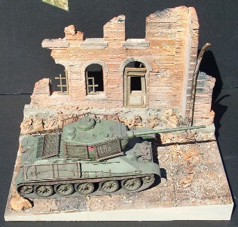 1/35 Italian Street Ruined Building Front w/Inclined Base (8"x10.5")