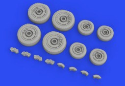 1/48 Aircraft- CH47A Wheels for HBO (Mask & Resin)