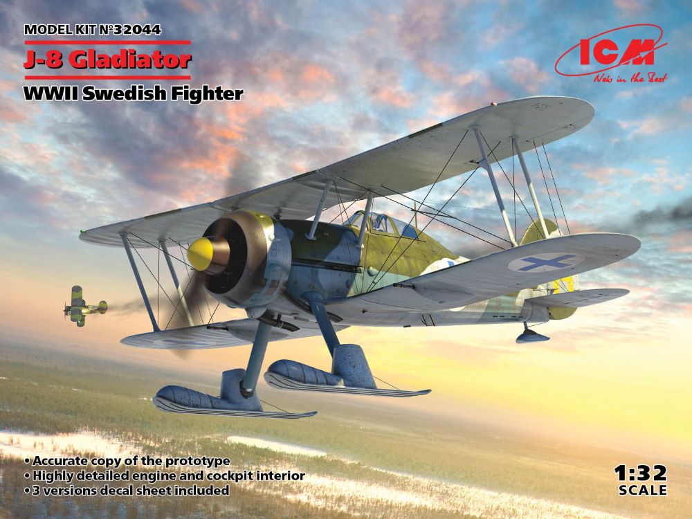 1/32 WWII Swedish J8 Gladiator Fighter w/Skis