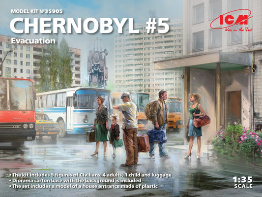 1/35 Chernobyl #5: Evacuation Diorama Set (5 figures w/luggage, house front, base, background)