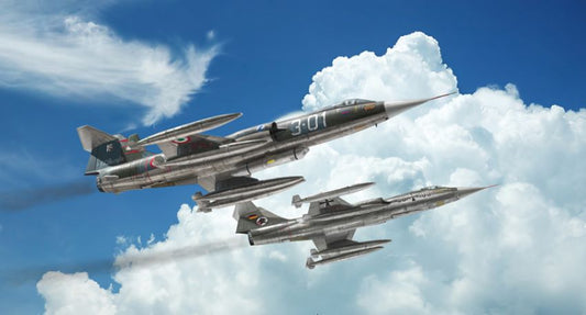 1/32 F104G/S Starfighter Supersonic Interceptor Aircraft Upgraded Edition w/Orpheus Recon Pod