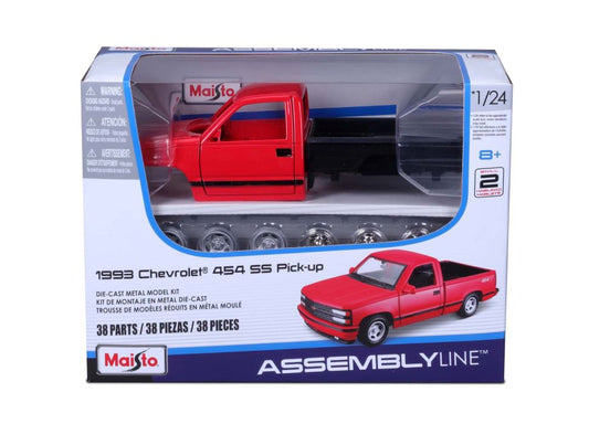 1/24 Assembly Line Metal Model Kit: 1993 Chevrolet 454 SS Pickup Truck (Red)