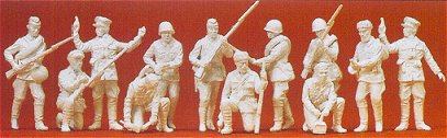 HO Unpainted Russian Infantry Men & Partisans 1942-43 (12) (Kit)