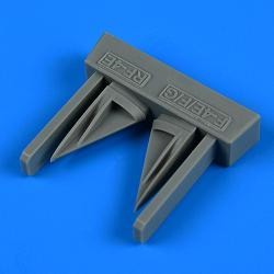 1/32 F4/F/G RF4E Phantom II Vertical Tail Air Inlet for RVL