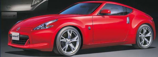 1/24 Nissan 370Z 2-Dr Car