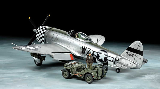 1/48 Republic P47D Thunderbolt Bubbletop Fighter w/1/4-Ton 4x4 Light Vehicle & 2 Figures (Ltd Edition)