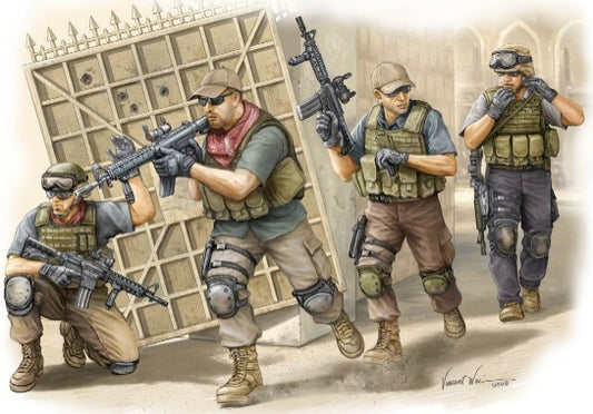 1/35 PMC Fire Movement Team in Iraq Figure Set (4)