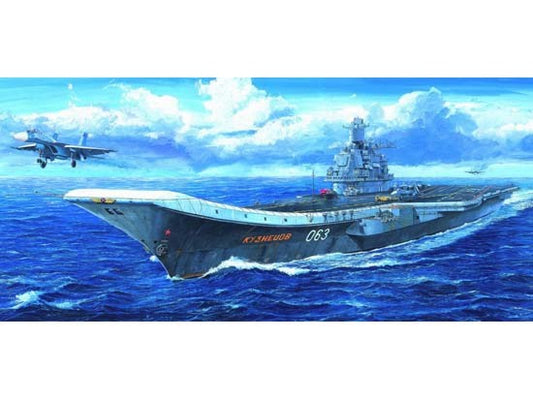 1/700  Admiral Kuznetsov Russian Aircraft Carrier