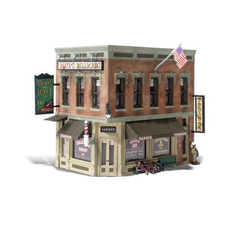 HO Built-N-Ready Corner Emporium 2-Story Building LED Lighted