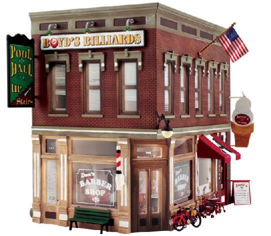 O Built-N-Ready Corner Emporium 2-Story Building LED Lighted